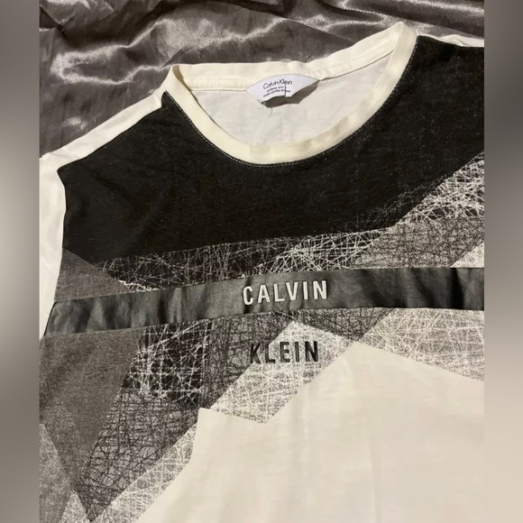 Small Extreme Slim Calvin Klein Graphic White & Black Tee Shirt CK - Picture 2 of 4